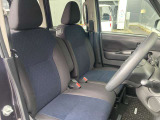 運転席からの視界もよくどなたがお乗りになられても運転しやすい車両になっていますよ