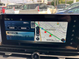 純正カーナビゲーション◆フルセグTV・Bluetooth Audioなど様々なソースが使用できます。是非、お気に入りの音楽で楽しい運転の時間をお過ごしください!