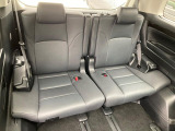 3列目シートはもちろん状態良好☆大人でもゆったりと座って頂けますので、大人数でのお出かけもラクラクです♪ご家族で、気の知れた仲間で、ドライブに行くのが楽しみですね♪
