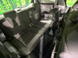 3列目シートはもちろん状態良好☆大人でもゆったりと座って頂けますので、大人数でのお出かけもラクラクです♪ご家族で、気の知れた仲間で、ドライブに行くのが楽しみですね♪