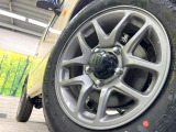 【純正16インチアルミホイール】外観にマッチした純正アルミホイールを装着しております。各種社外アルミホイールや、スタッドレスタイヤも取扱いしております。是非ご相談ください♪