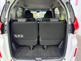 ラゲッジスペースです。荷物を積むスペースが十分に確保されております!!