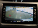 バックモニター付きです。