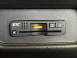 有料道路のレーン通過に便利なETC車載器を装着しています。ご利用にはセットアップが必要となります。