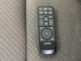 後席モニターのリモコンです。