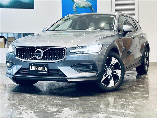 V60クロスカントリー T5 AWD 4WD 本革シート