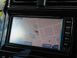 純正ナビを装着。(ワンセグTVの視聴、Bluetoothの接続可能)