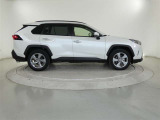 RAV4 2.5 ハイブリッド G E-Four 4WD 