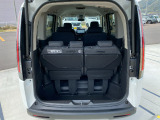 テールゲートを開ければ広いラゲッジスペース!いろんな荷物をしっかり乗せることができます。