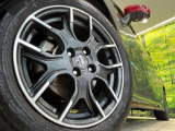 【純正16インチアルミホイール】外観にマッチした純正アルミホイールを装着しております。各種社外アルミホイールや、スタッドレスタイヤも取扱いしております。是非ご相談ください♪