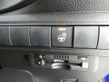 寒い時期ステアリングヒータースイッチ ONでハンドルを温めて手のひらから暖かくしてくれるので快適にドライブできます。