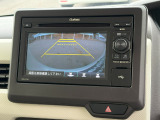 バックで駐車するのは苦手・・・。というそんなあなたでもご安心していただけるハズ!!安心のバックモニター付です☆