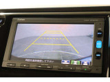 バックカメラが装備されており、後方の安全確認はもちろんのこと狭い場所での駐車や雨の日・夜間など視界の悪いコンディションでのストレスの軽減にもなります!