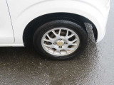 社外13インチアルミです。