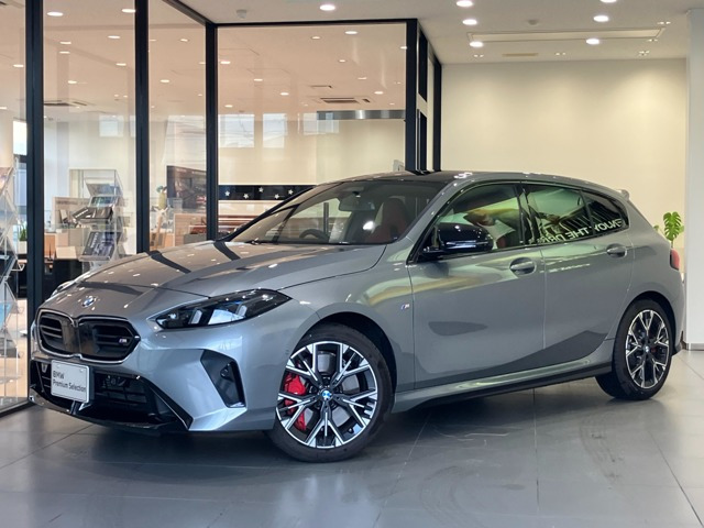 1シリーズ M135 xドライブ 4WD 