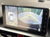 【パノラミックビューモニター】専用のカメラにより、上から見下ろしたような視点で360度クルマの周囲を確認することができます☆死角部分も確認しやすく、狭い場所での切り返しや駐車もスムーズに行えます。
