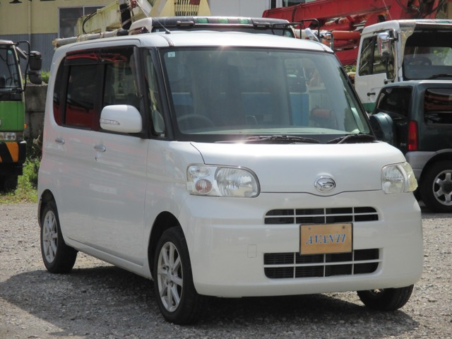 ダイハツ タント 