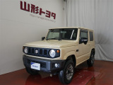 大人気  軽自動車のジムニーです!軽ですが走りはパワフル。アフターパーツも豊富なので自分好みにしちゃいましょう♪