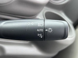 [オートライト]AUTOに合わせておくだけで夜間や、トンネル内で自動でヘッドライトが点灯します!付け忘れ消し忘れがないので楽々☆