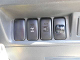 運転席での操作ボタンです!機能につきましてはお気軽にお問い合わせ下さい!