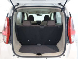 広々としたラゲージスペースを備えています。大きなものや長さのある荷物もしっかりと積み込めます。