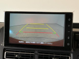 【バックモニター】駐車には欠かせないバックカメラを装備!カラーで後方をモニタリング。安全でゆとりのある駐車をサポートします。