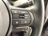 クルーズコントロールを装備しています。高速道路などで一定の速度で走ってくれるので運転が楽ですよ!速度を設定できますので、スピードの出しすぎにも注意できます。