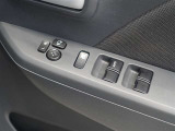 パワーウインドウを装備しております!後席ウインドゥの閉め忘れも運転席で解決できます♪