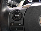 ステアリングスイッチ装備!運転しながら手元でオーディオの操作などができます。
