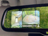 【アラウンドビューモニター】専用のカメラにより、上から見下ろしたような視点で360度クルマの周囲を確認することができます☆死角部分も確認しやすく、狭い場所での切り返しや駐車もスムーズに行えます。