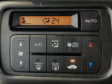 【オートエアコン】汗ばむ夏・ジメジメする梅雨時・冷え冷えする冬も快適☆♪ 簡単操作で、春夏秋冬 一年中快適です♪お好みの温度をセットするだけで、エアコンの風量などを自動でコントロールします♪☆