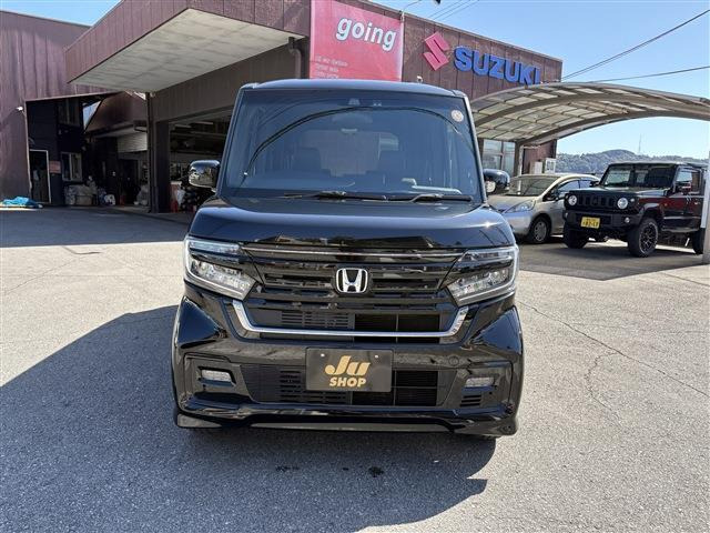 N-BOXカスタム L ターボ スタイルプラス ブラック 