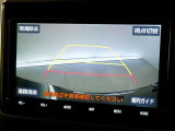 バックガイドモニターで、後方を確認しながら安心して駐車することができます。運転初心者も熟練者も必須の機能ですよ!