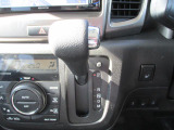 操作性に優れたインパネシフト採用。
