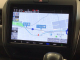 アップルカープレイ対応ギャザズナビ搭載です。知らない道も安心ですね!