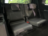 3列目シートはもちろん状態良好☆大人でもゆったりと座って頂けますので、大人数でのお出かけもラクラクです♪ご家族で、気の知れた仲間で、ドライブに行くのが楽しみですね♪