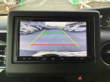 画質もキレイなバックモニター!車庫入れが苦手な方も運転が好きになるはず♪