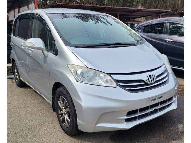 フリード 1.5 G ジャストセレクション 