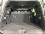 後席を格納すると、これだけの広さが!シーンに合わせたシートアレンジで、大きな荷物も積むことが出来ます♪