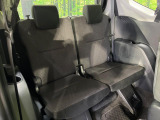 3列目シートはもちろん状態良好☆大人でもゆったりと座って頂けますので、大人数でのお出かけもラクラクです♪ご家族で、気の知れた仲間で、ドライブに行くのが楽しみですね♪
