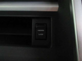 車内でお好きなエンタメ楽しめるHDMI&USBポート