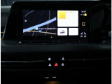 VW純正インフォティメントシステム「DiscoverPro」大変使いやすいタッチパネル型ナビゲーションでETC2.0とエンブレム内蔵バックカメラが付いています。