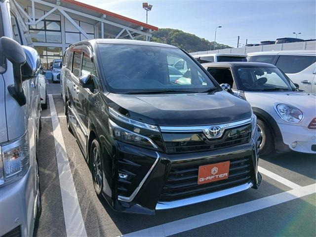 ヴォクシー 2.0 ZS 煌III 禁煙車 後期型 純正10インチナビ