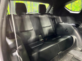 3列目シートはもちろん状態良好☆大人でもゆったりと座って頂けますので、大人数でのお出かけもラクラクです♪ご家族で、気の知れた仲間で、ドライブに行くのが楽しみですね♪