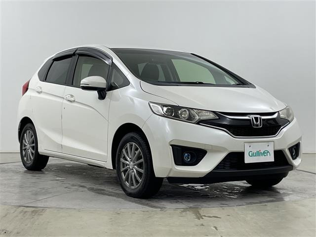 フィット 1.3 13G Fパッケージ 4WD 修復歴無し