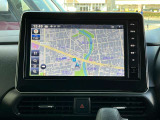 大画面9インチナビは視認性が良いですね!音声案内やリアルタイム交通情報など、運転を助ける多彩な機能を備え、安全・快適なドライブをサポートします。Bluetooth連携でハンズフリー通話も可能です!