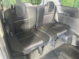 3列目シートはもちろん状態良好☆大人でもゆったりと座って頂けますので、大人数でのお出かけもラクラクです♪ご家族で、気の知れた仲間で、ドライブに行くのが楽しみですね♪