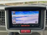 日産純正メモリーナビ(MM115D-W)装備、スマホからの目的地設定や充電にも対応したUSB接続、Bluetoothオーディオ再生やフルセグ地デジTVも見れます。