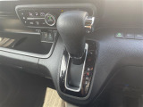【 シフト 】シフトも操作しやすく快適なドライブを楽しんでいただけます。