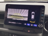 バックカメラも装備しております。車庫入れの苦手なお客様も安心!重宝してくれます!